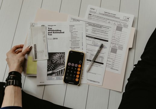 Paper records and folder notes